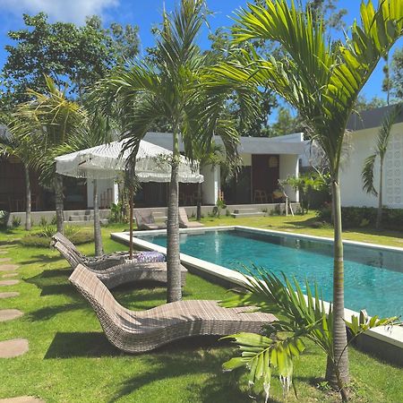 Tropical Almond Villa Uluwatu Extérieur photo