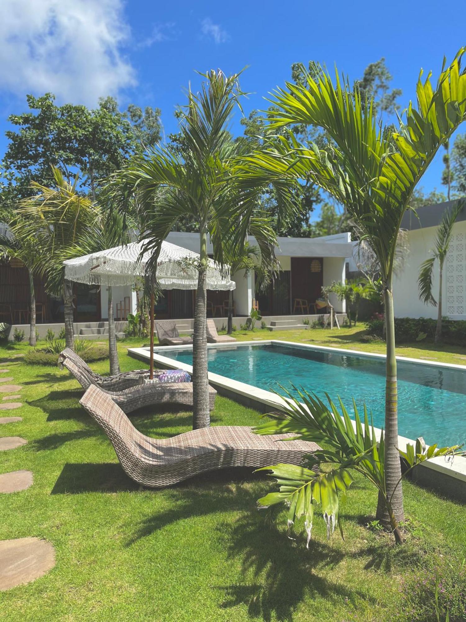 Tropical Almond Villa Uluwatu Extérieur photo