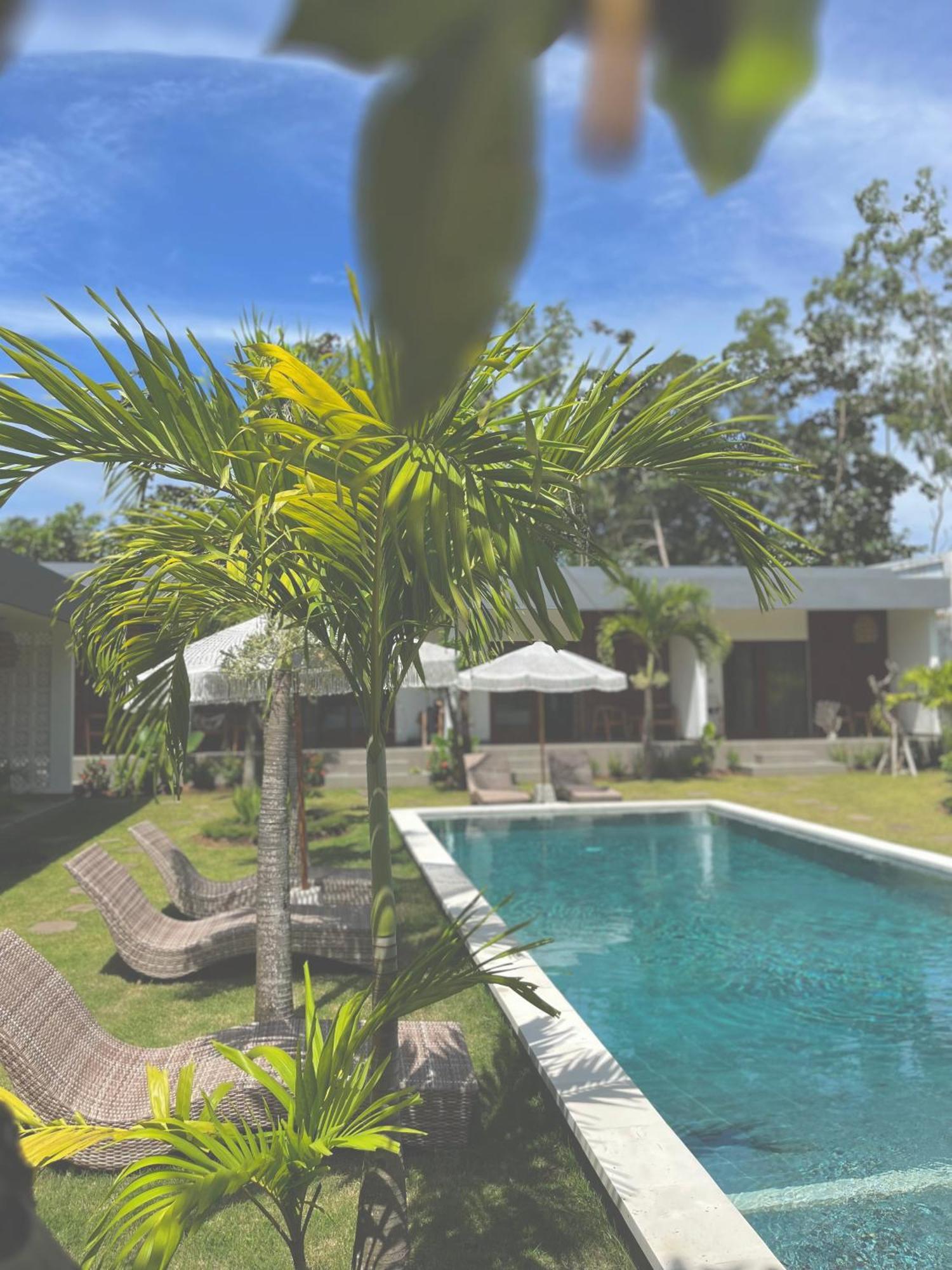 Tropical Almond Villa Uluwatu Extérieur photo